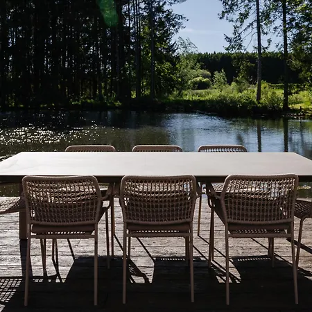 Ξενοδοχείο Steineweiher 3*